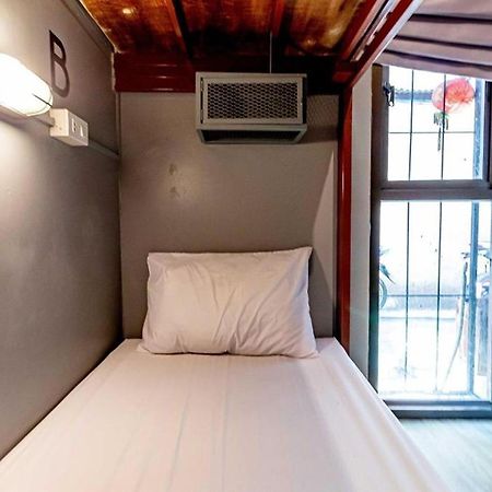 Loftel 22 Hostel Bangkok Eksteriør billede
