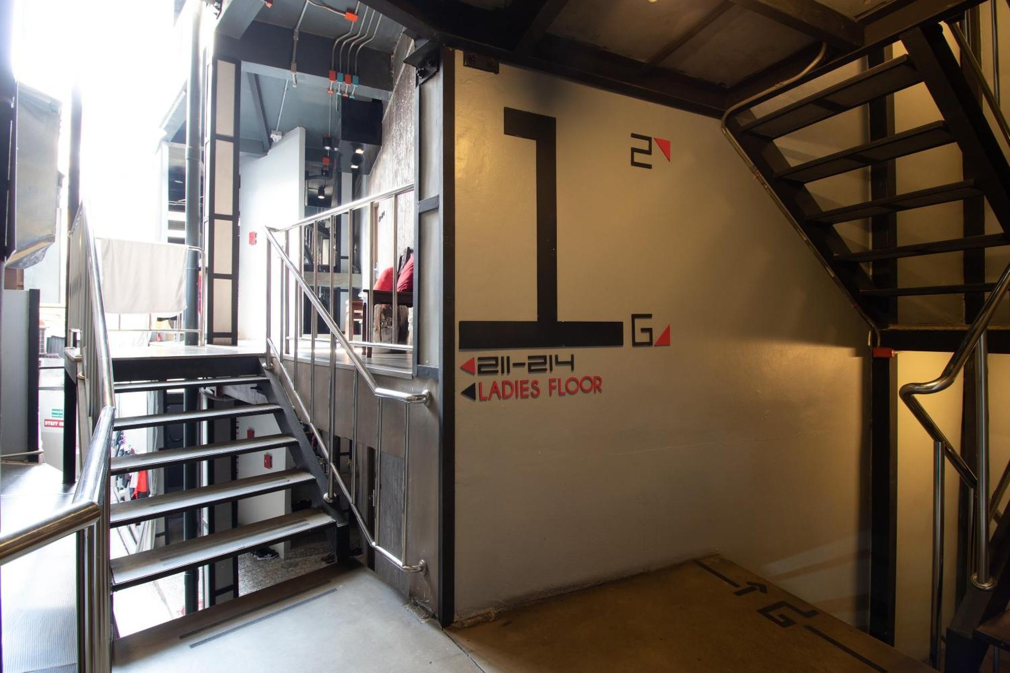 Loftel 22 Hostel Bangkok Eksteriør billede