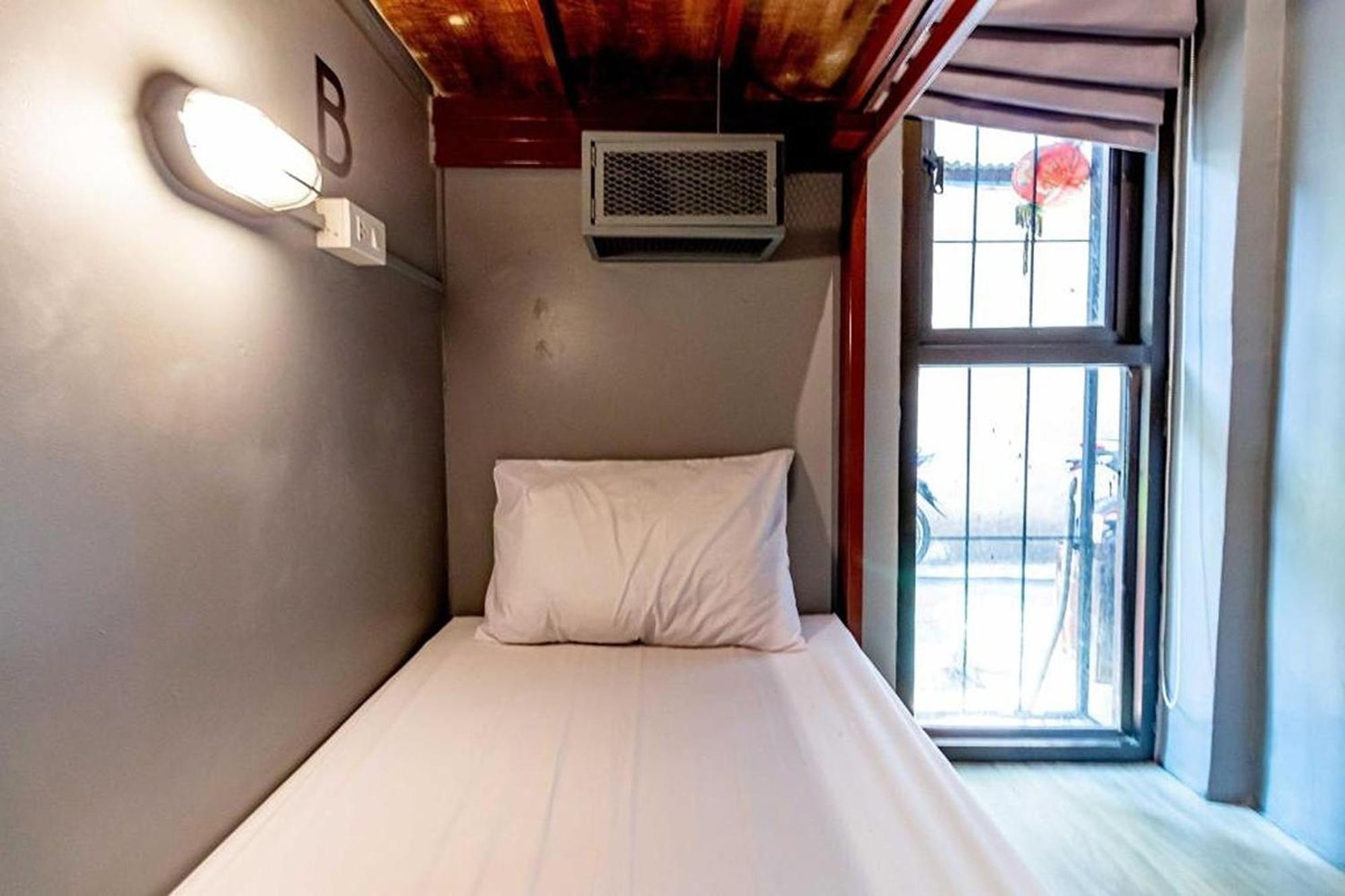 Loftel 22 Hostel Bangkok Eksteriør billede