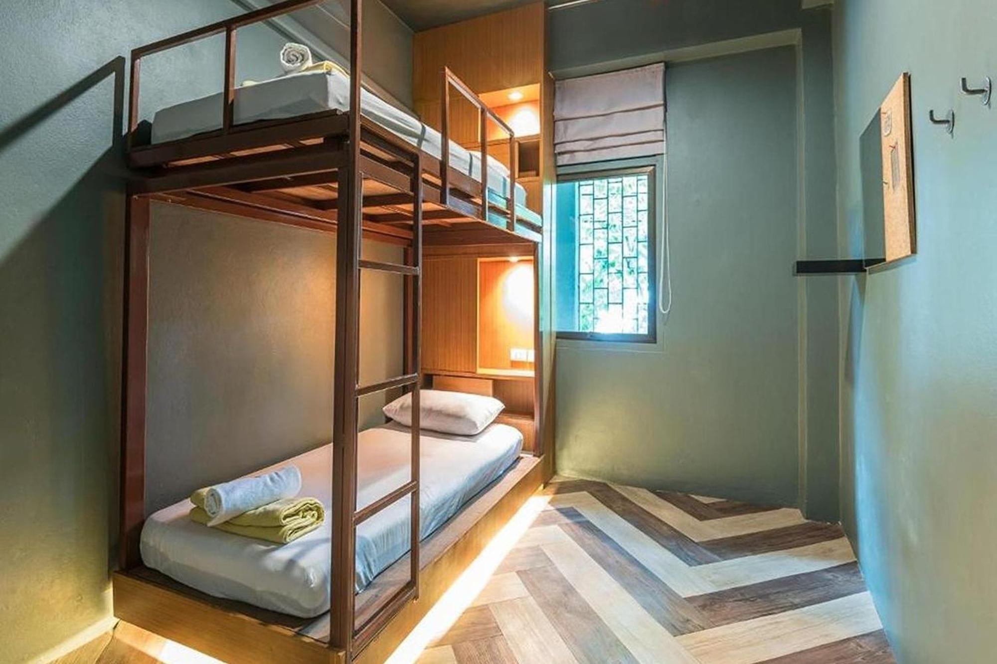 Loftel 22 Hostel Bangkok Eksteriør billede