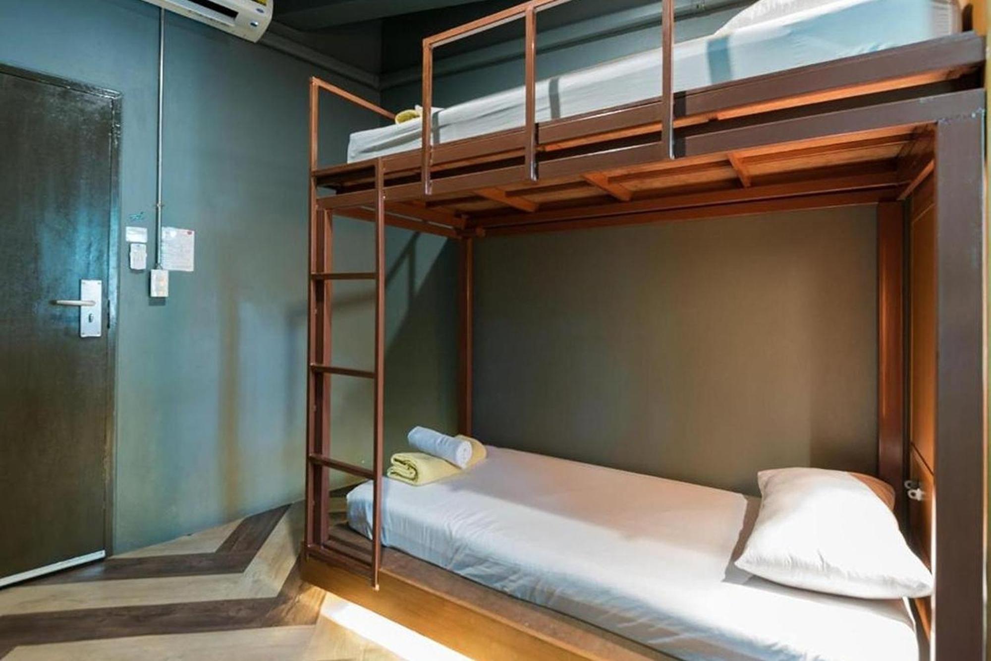 Loftel 22 Hostel Bangkok Eksteriør billede