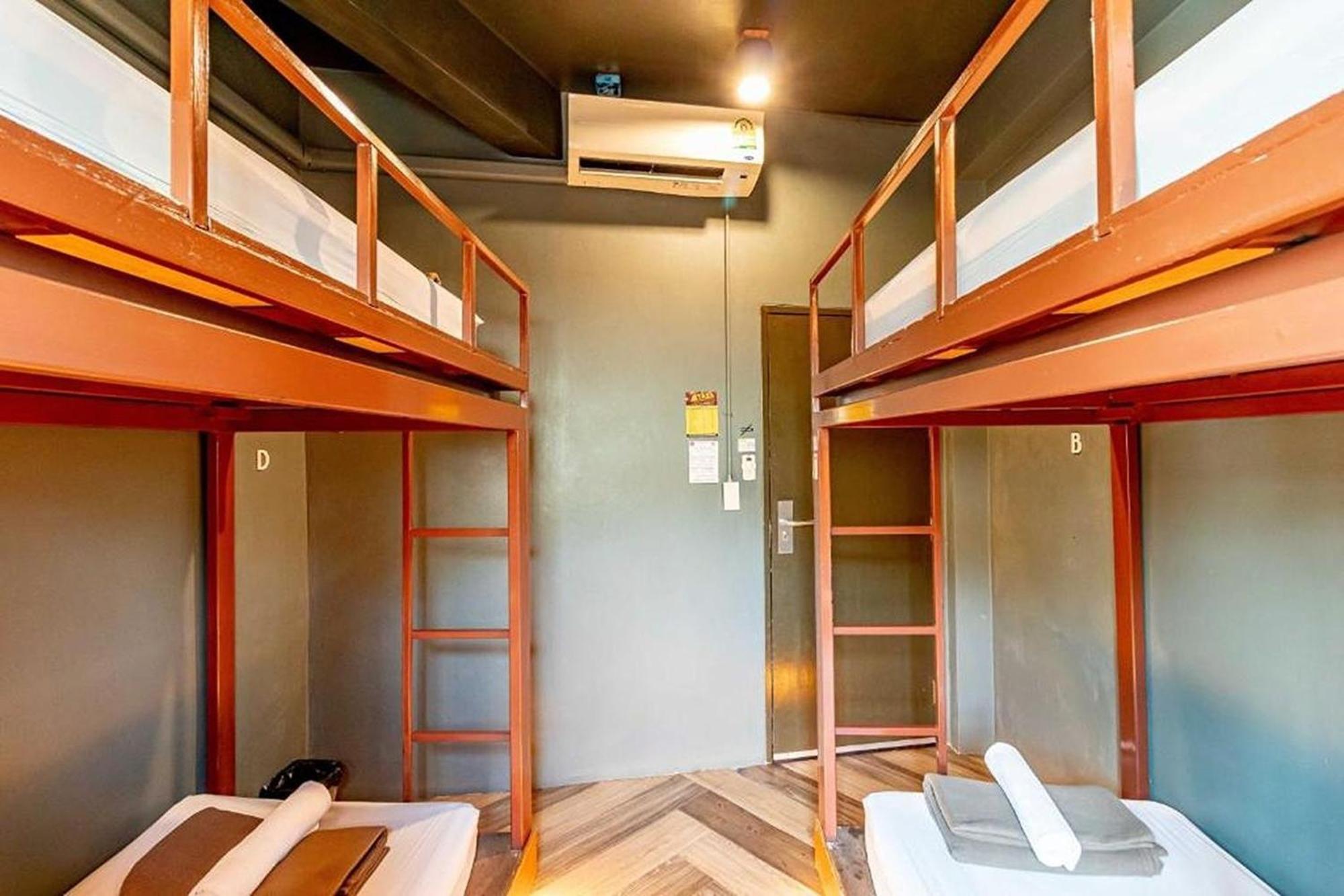 Loftel 22 Hostel Bangkok Eksteriør billede